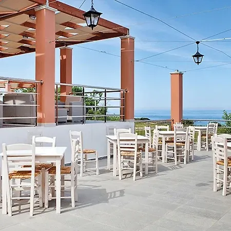 Hotel Remenzo Lixouri