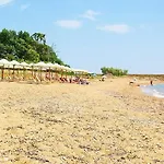 Remetzo Village Hotel 3*