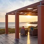 Remetzo Village Hotel