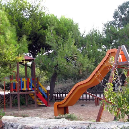 Remetzo Village 3*