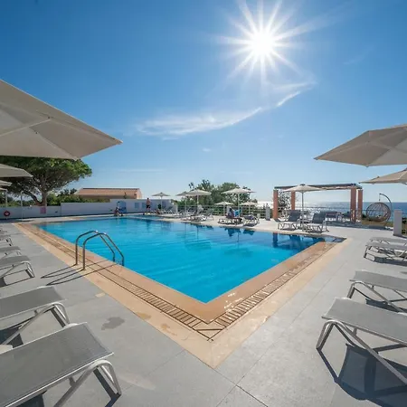 Remetzo Village Hotell Lixouri