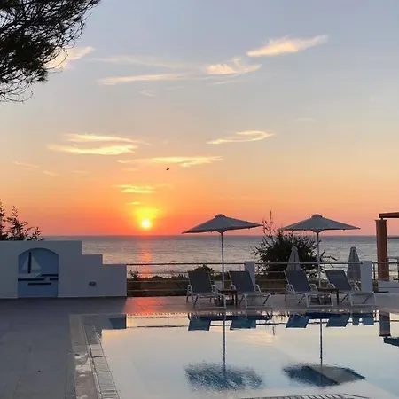Hotell Remetzo Village 3*