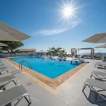 Remetzo Village Hotel Lixouri