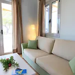 Remetzo Village Hotel