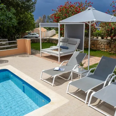 Hotel Remetzo Village