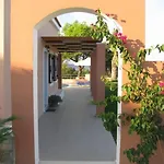 Remetzo Village Lixouri