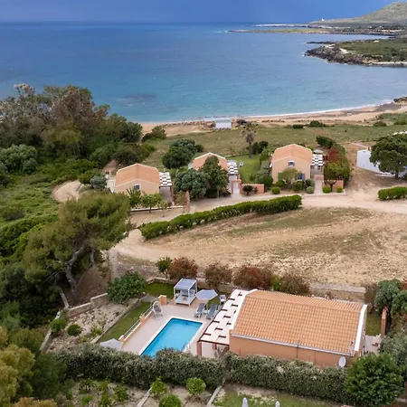Remetzo Village מלון 3*